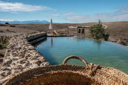 bassin Piscine ecolodge desert Agafay Maroc